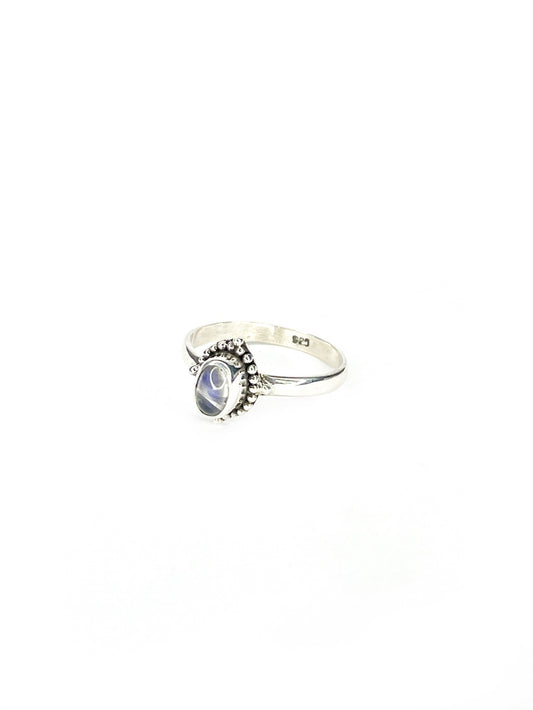 Oval Moonstone silver ring
