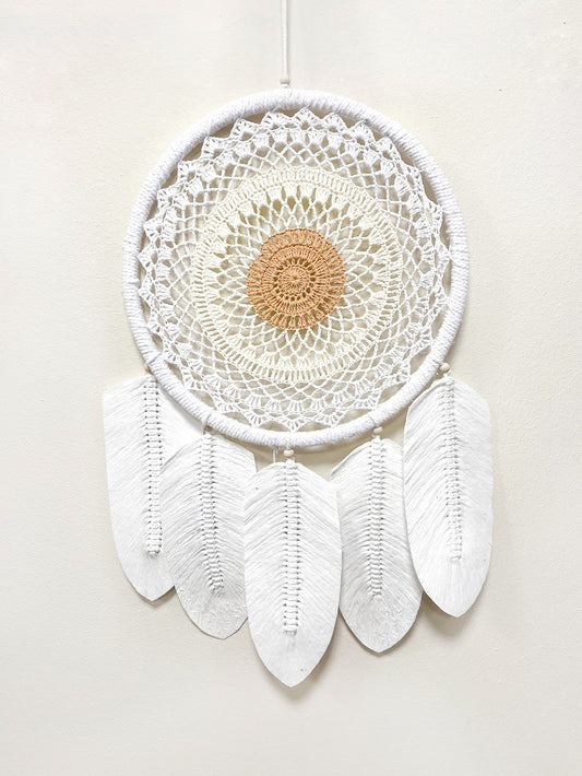 Crochet dreamcatcher with macrame leaves - 32cm diameter - various colours
