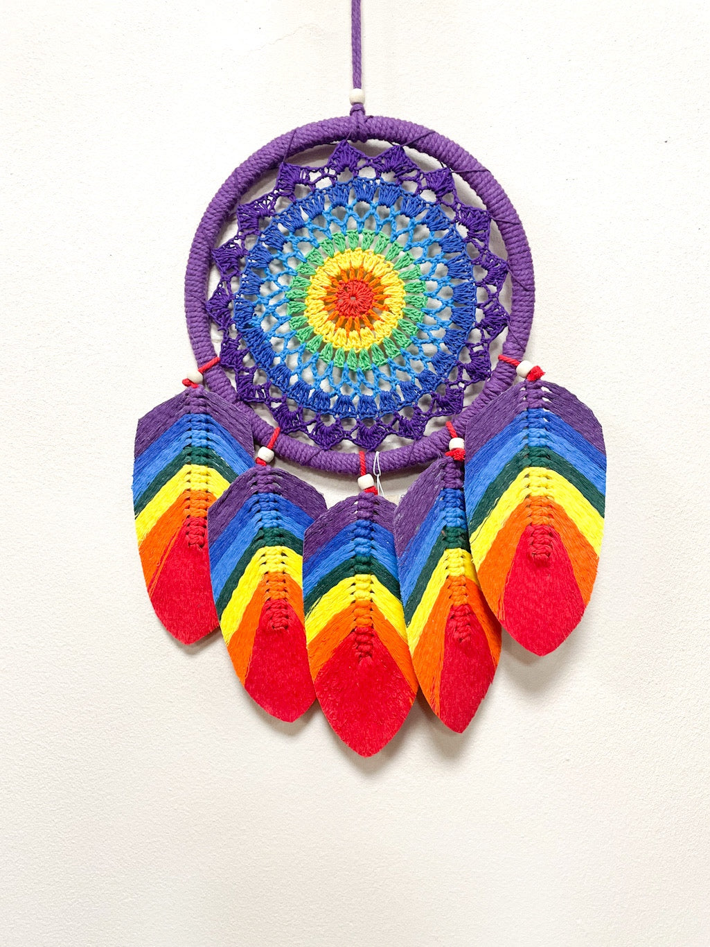 Crochet dreamcatcher with macrame leaves - width 22cm - various colours