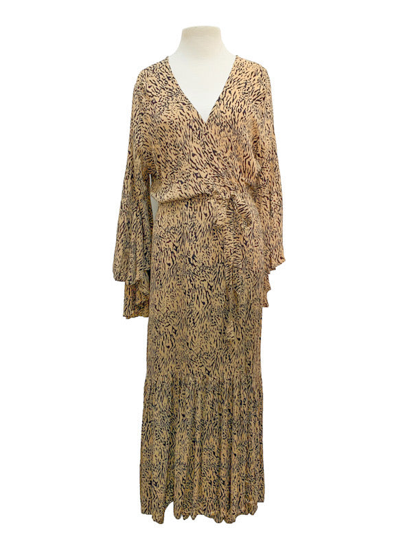 ❤Wrap dress with long flared sleeve - various
