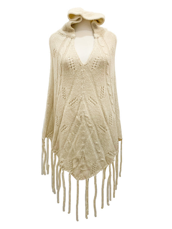 Poncho with cables, hoody & tassels