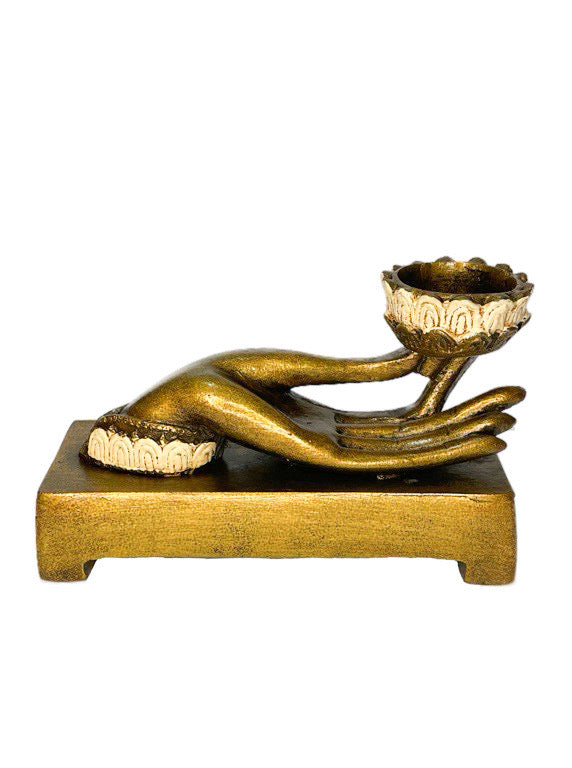 Hand candle holder