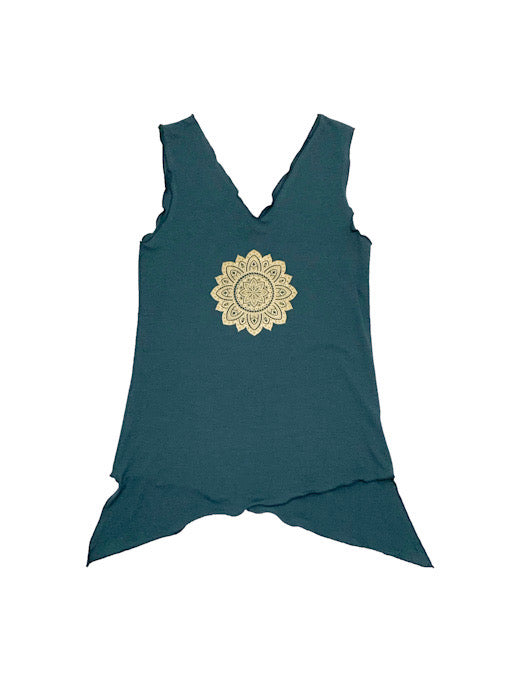 Tank top - asymmetrical hem