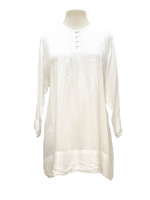 Bibi pin-tuck top with 3/4 sleeve