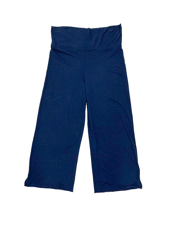 Pants - 3/4 with hem slit