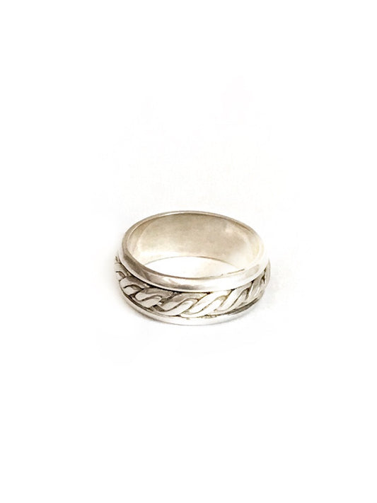 Spinner Rope Design Silver Ring