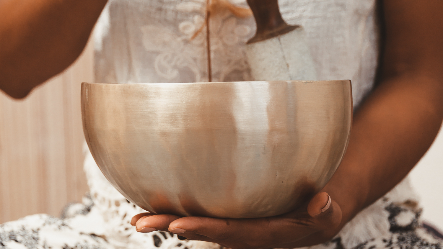 Using Tibetan singing bowls to balance chakras BaliBali Online