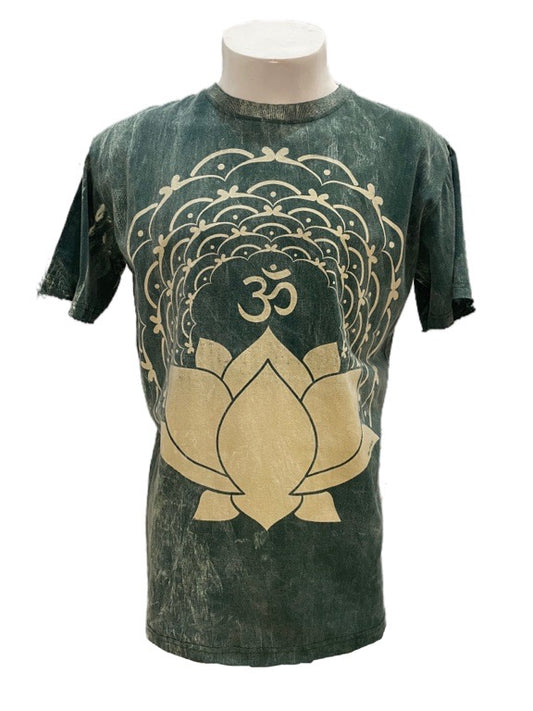 "Om lotus" green cotton tee shirt - large 56cm 1/2 chest