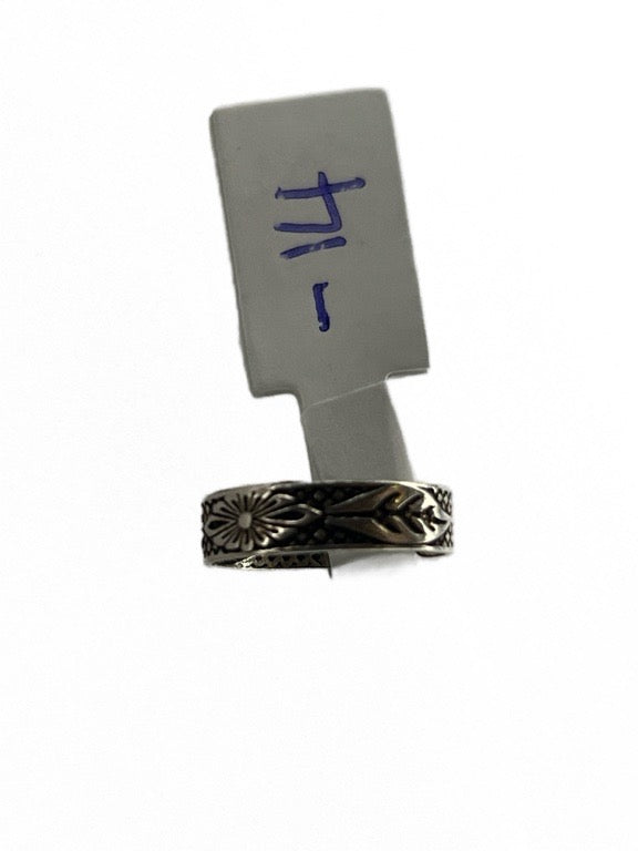 Silver toe rings-various patterns