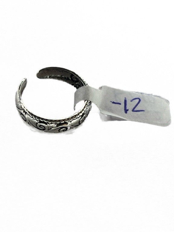 Silver toe rings-various patterns