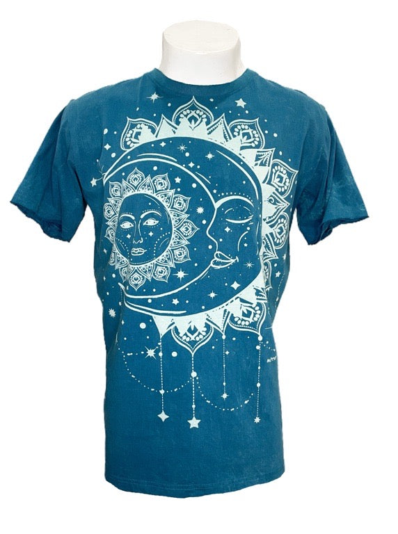 "Sun & Moon" solid blue cotton tee shirt - medium 1/2 chest 54cm