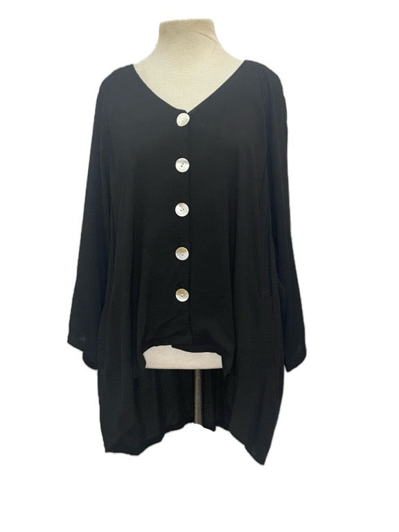 ❤Boxy crinkle top with shell buttons