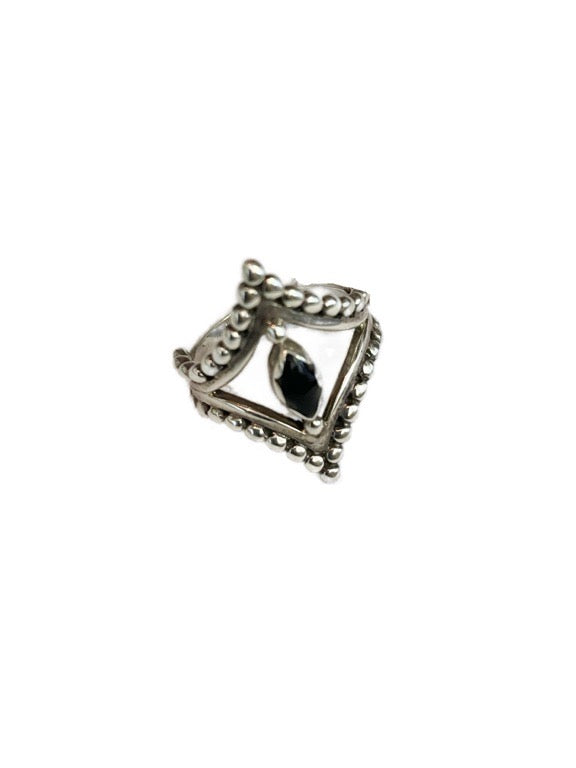 Onyx silver ring with double V design