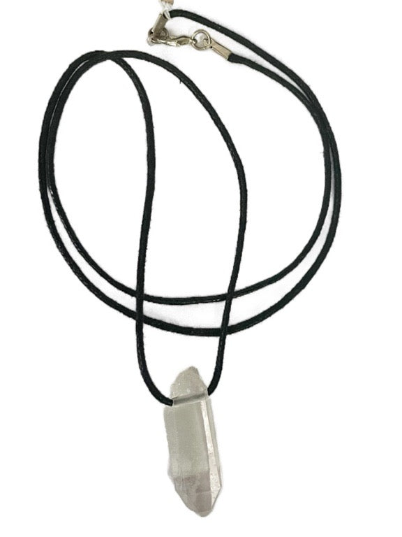 Clear quartz pendant - 35mm