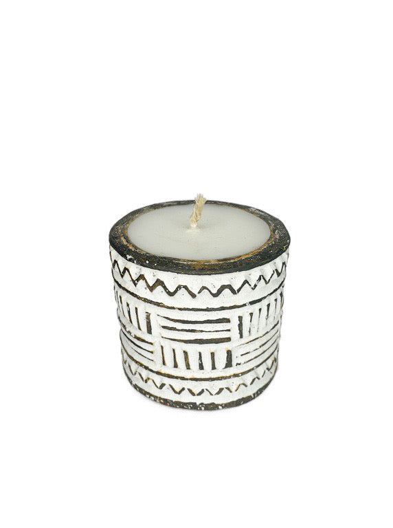 Candle in wooden carved holder - 7-9cm - various