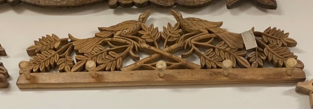 Wooden coat hanger panel with birds