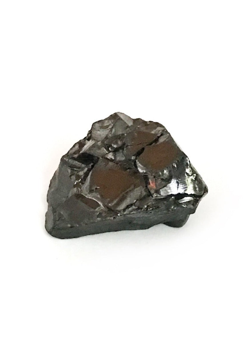 Small crystal - shungite elite large 3-4cm